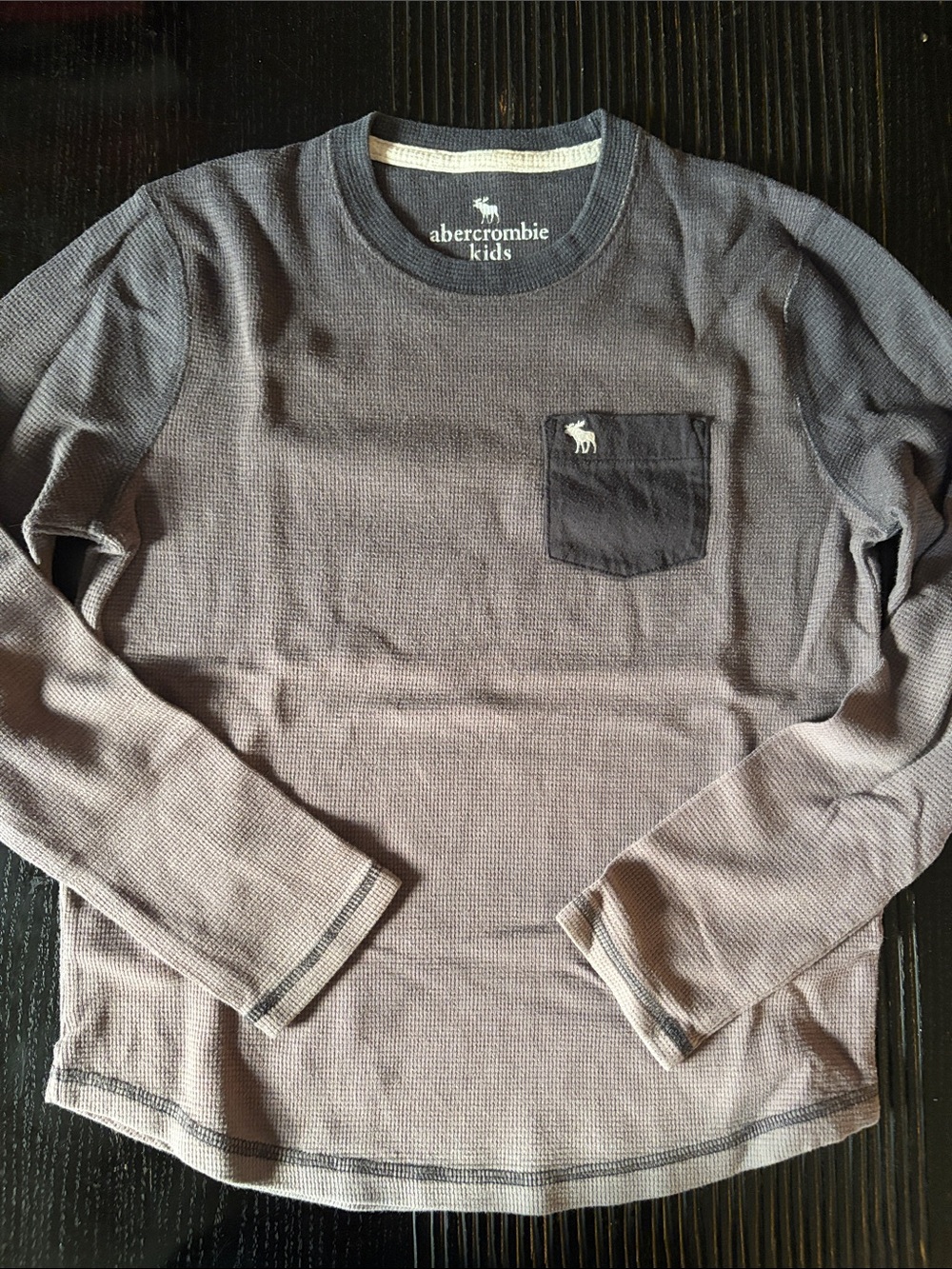 abercrombie kids charcoal gray waffle thermal top